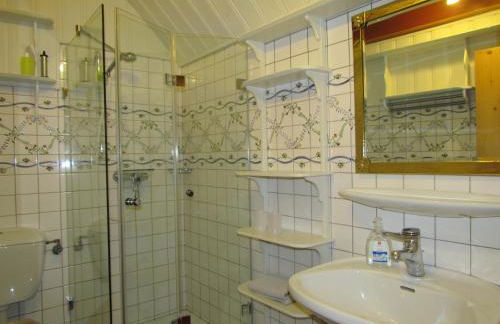 Historischer Davidshof - Mit dem Rad die Nordseehalbinsel erkunden - Foto 30