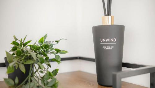 Stylish 1BR Flat-Terrace-Free Parking-Rail Station - Foto 3