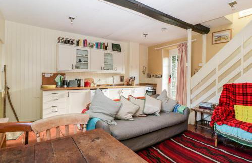 Yew Tree Cottage - Photo 9