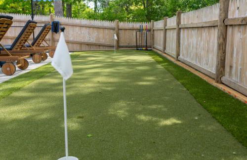 Cape Cod heated Pool, Putting Green, Speak Easy, Game room, - Foto 57