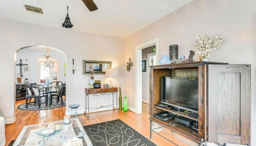 half Mi to Beach! Pet-Friendly Dtwn Galveston Home - Foto 5