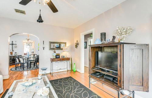 half Mi to Beach! Pet-Friendly Dtwn Galveston Home - Foto 5