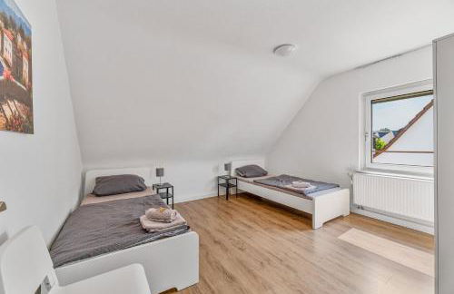 Worker Apartments Oberboihingen near Stuttgart, Nürtingen, Autobahn A8, Parking,Wifi,Smart,Smart TV - Foto 5