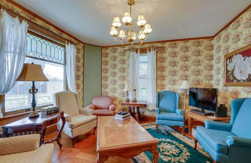 Dtwn Victorian Home - 1 Mi to Lake Michigan Beach! - Foto 6