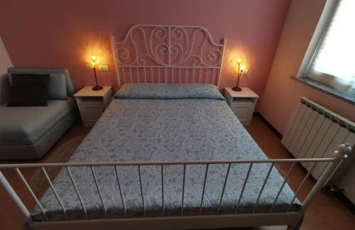 Near Villa Monastero and Castello di Vezio - Foto 14