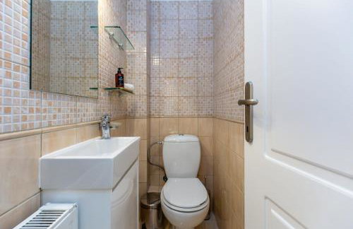 Anastasia Home - Photo 27