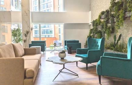 Grand Exchange near Ascot 2 bed with Parking - Photo 21