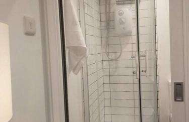 Cosy Garden Studio Room Minimum two night booking - Foto 13