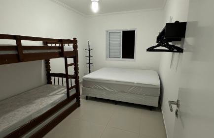 Apto em Ubatuba Praia do Tenório e Praia Grande pé na areia - Foto 13