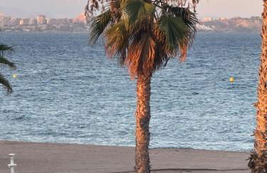 Beachfront apartment - Photo 16