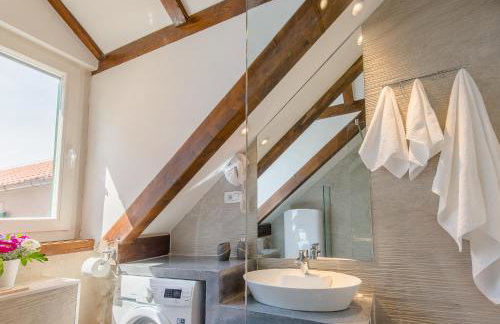 Luxury Apt Petra in 400 year old stone house 4+2 - Photo 38