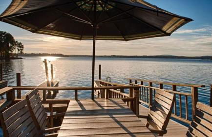 Landover Lodge by Avantstay Waterfront + Dock - Foto 86