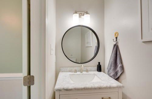 7 Mi to Dtwn Raleigh Townhome with Deck! - Foto 10