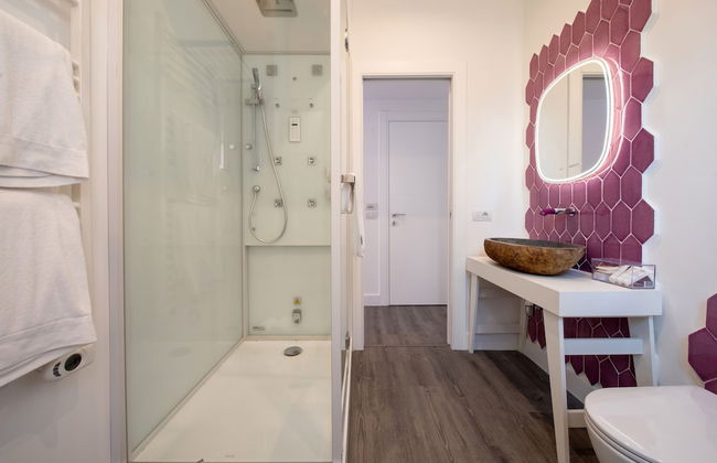 Diamond Suite - Photo 32