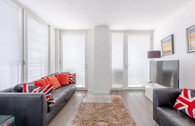 Modern 2BD Flat With a Balcony - Wandsworth - Foto 16
