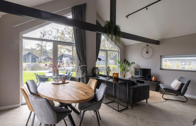 Eco Villa in Latour by Scenic Pond - Foto 16