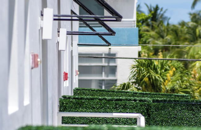 Blanc Kara - Adults Only - Foto 32