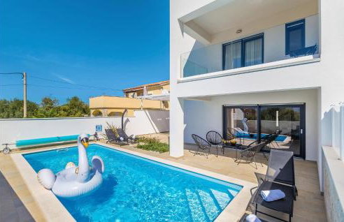 3 Bedroom Gorgeous Home In Linardici - Photo 11