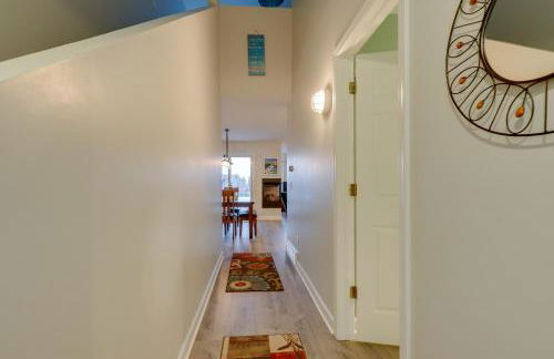 Manistee Retreat about 30 Mi to Crystal Mountain! - Foto 10