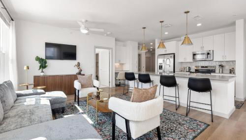 Bright Spacious 2BR 2BA Open Layout - Foto 4, Other