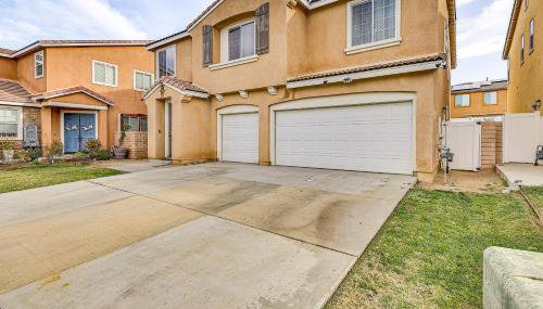 Large Menifee Home: 1 Block to Neighborhood Park! - Foto 4
