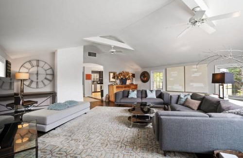 Classic Southampton Home: 5BR, Pool,Jacuzzi, Cooper's Beach - Foto 3