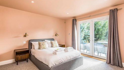 Stylish and fresh 4 bed beach house with garden - Pass the Keys - Foto 4