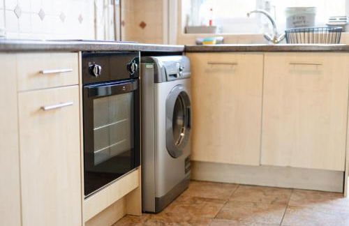 Oak House in Mid Wales with Log Burner By Seren Short Stays - Foto 56