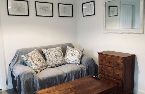 Cottage in Mid Calder Village near Edinburgh - Foto 22