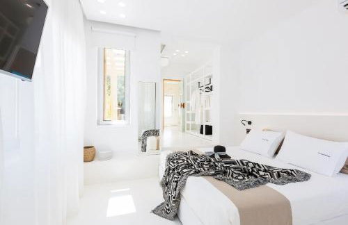 La Casa di Mare, Luxury Beach Front Villa with Private Pool, Whirlpools & Sauna, By ThinkVilla - Foto 38