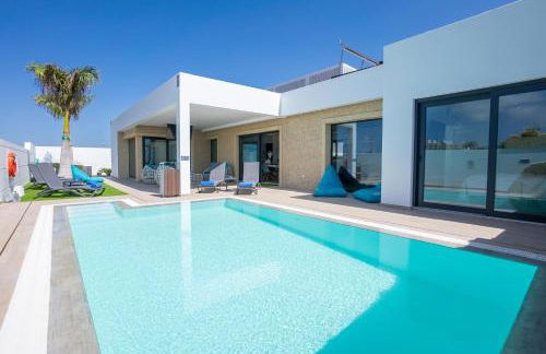 Sea Breeze Villas Lapa and Claca - Foto 1