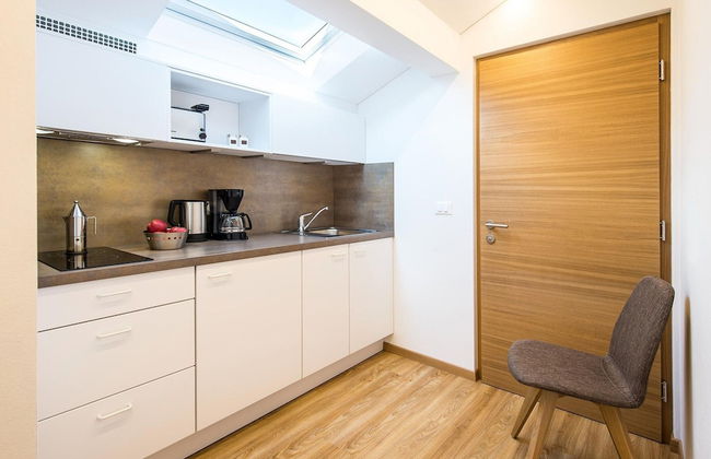 Apartment in Trentino, South Tyrol With Garden - Photo 4