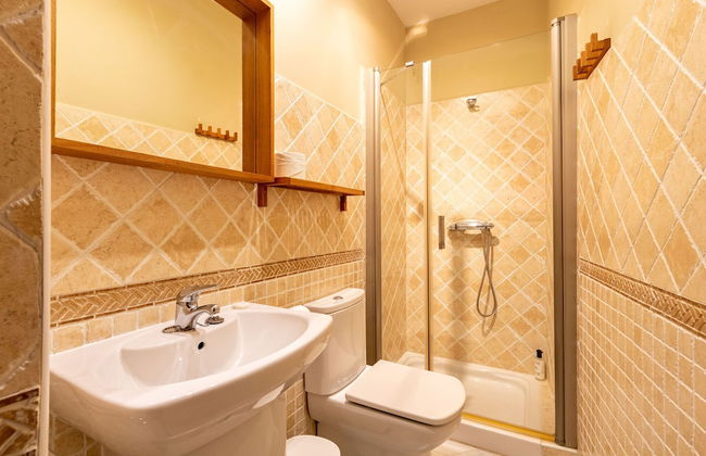 Puerta San Esteban - Photo 40