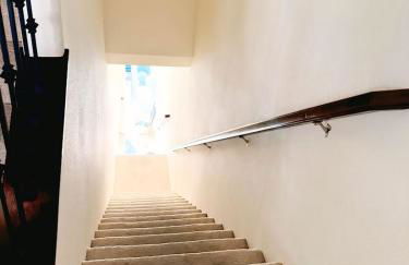 Cozy Charm Newark Retreat with Free Wifi and AC - Foto 6