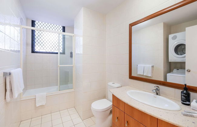 Mantra Coolangatta Beach - Photo 65