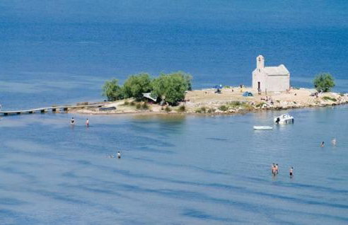 Apartment Ema - Photo 24