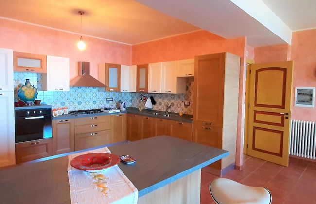 Divine Holiday Home in Giosa Marea with Sauna & Hot Tub - Foto 8