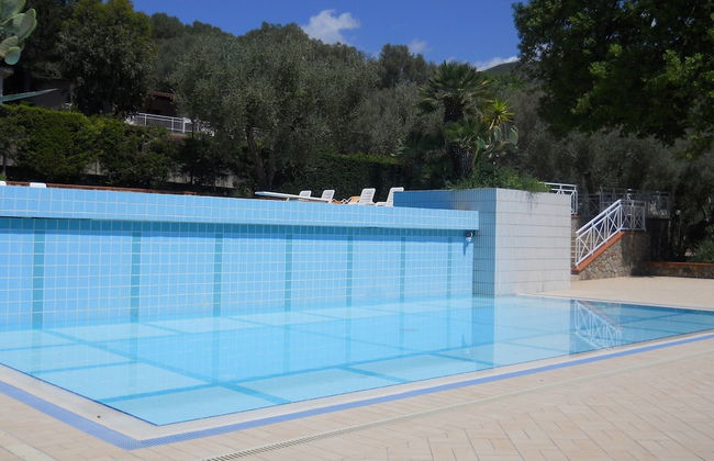 Holiday House with Pool near Sea, Beach, & Caves - Foto 16