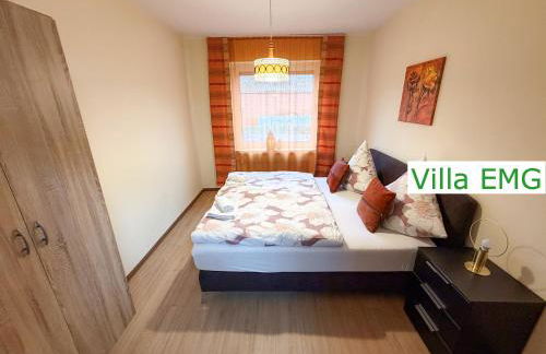 Ferienhaus Villa EMG Saerbeck nah Münster Riesenbeck Osnabrück mit Pool, Sauna, Garten für Familien Gruppen bis 23 Personen - Foto 28