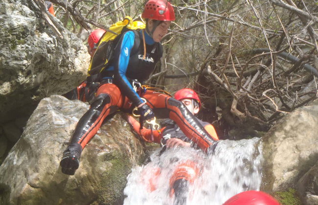 Barranquismo en la Sierra de las Nieves - Foto 2