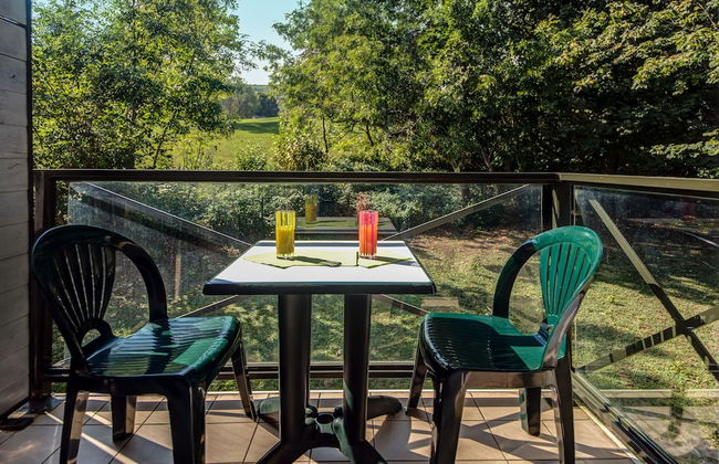 Comfort Aparthotel Divonne L'Oree du Parc - Foto 23