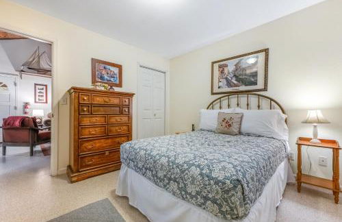 Rustic Mtn-View Home with Wood Stove Dog Friendly - Photo 17