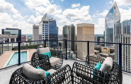 2BR Uptown Charlotte Furnished Apartments apts - Foto 31