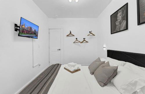 Centrally Located Modern Apartment - Foto 26