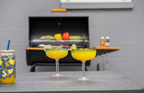 WOW! Pickleball Gym Stylish Modern Living - Foto 61