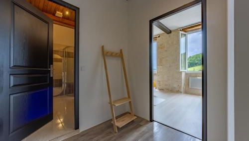 L'élégant T3 coeur du village parking facile - Foto 5