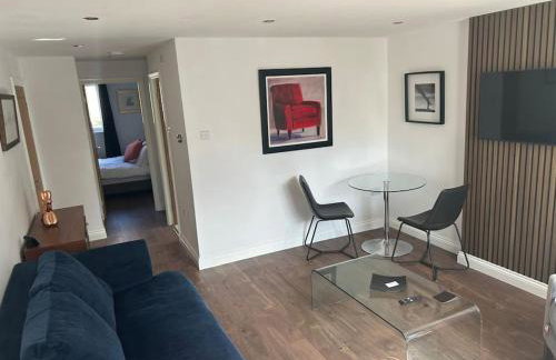 Best rated in Barnsley- apartment sleeps 4 & 5 minute walk to town centre - Foto 9