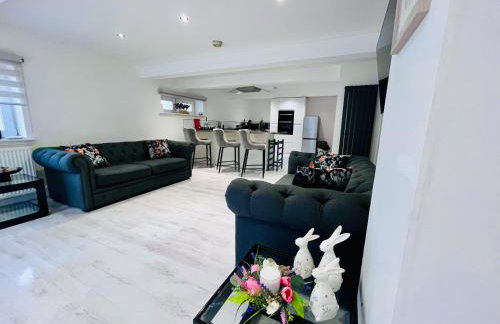 Unique Modern Studio Apartment - Foto 1