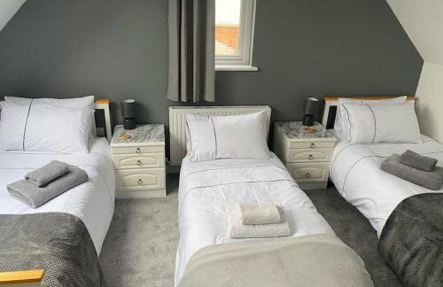 Maple House a spacious 2 Bedroom House - Foto 10