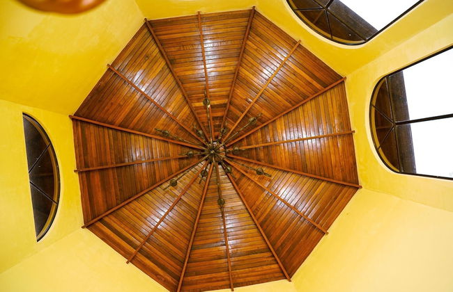 Mansion Arenal - Photo 16